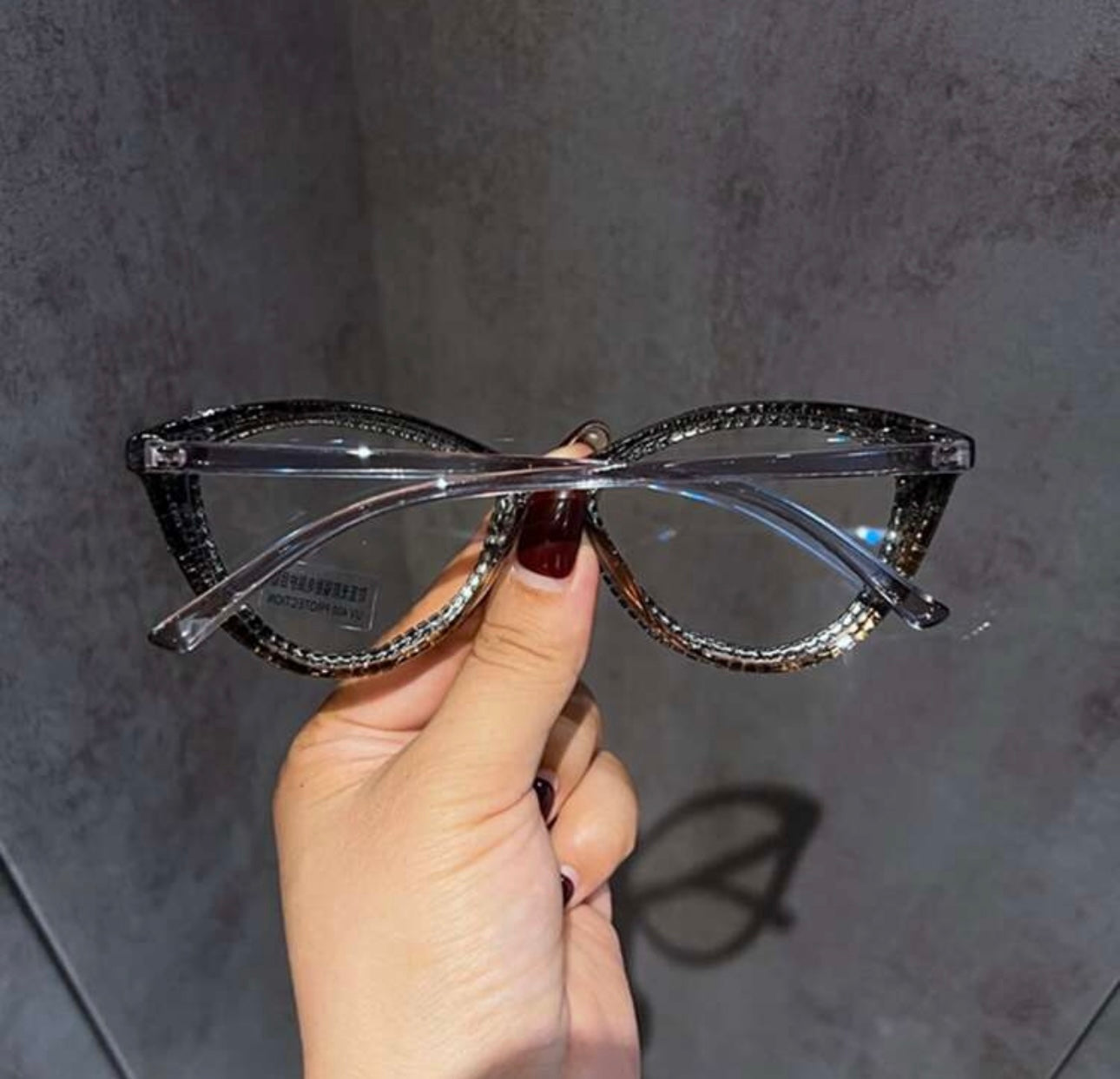Metallic crystal glasses
