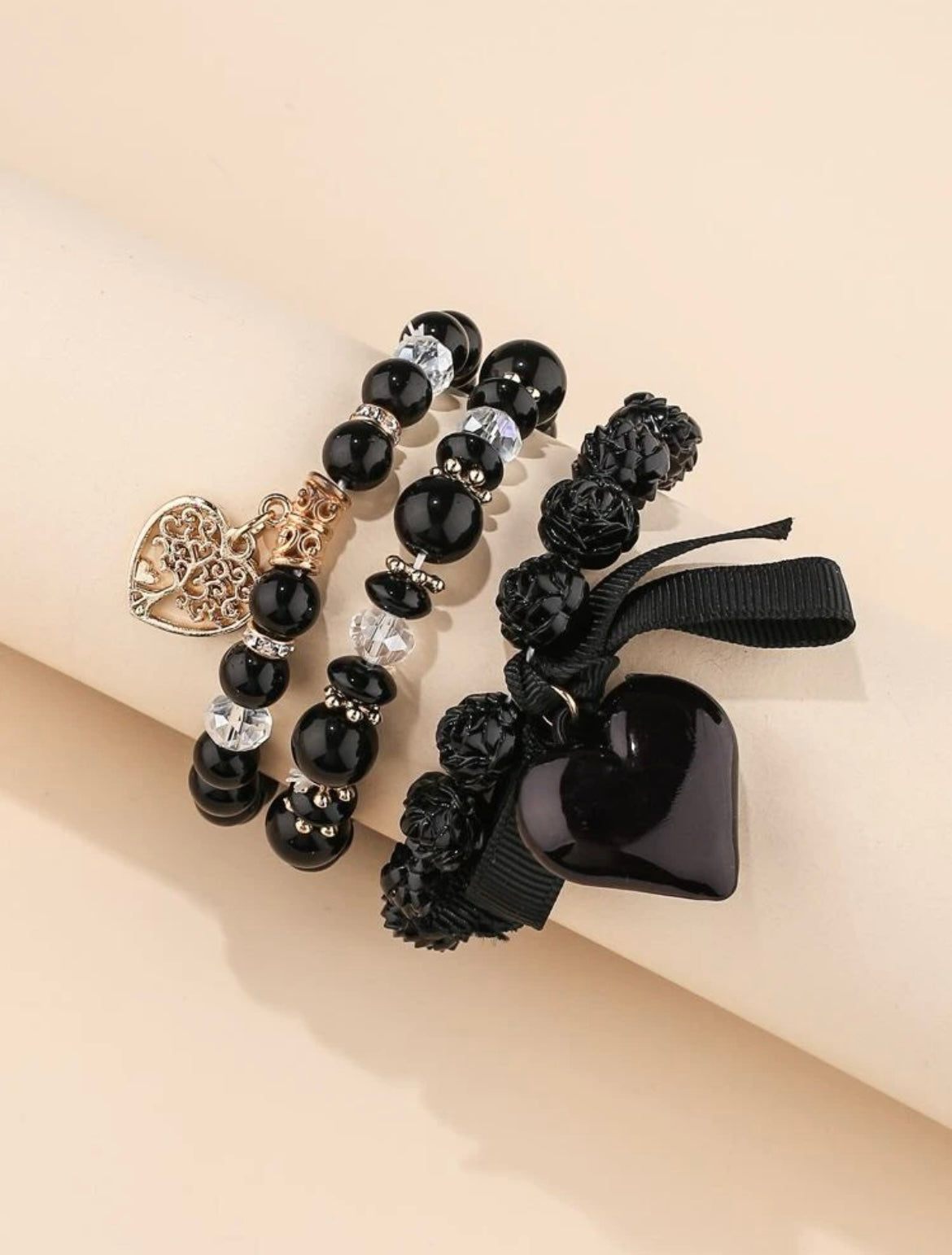 Black heart set bracelet